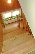 23. Hrastove stepenice